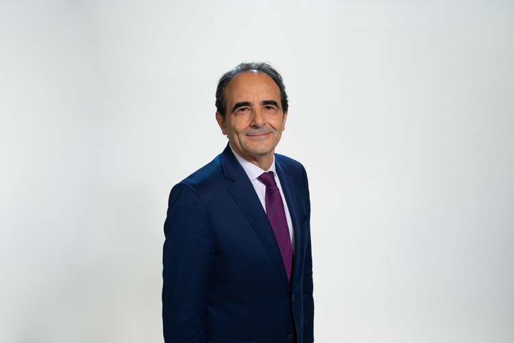 Miguel Ángel Carrillo